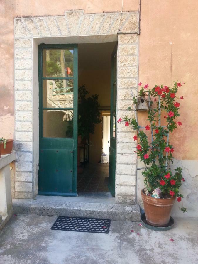 Via Cavasola Apartment Finale Ligure Exterior photo